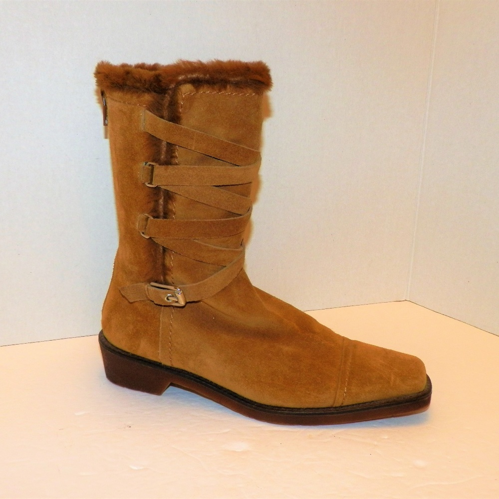 Stuart Weitzman Brown Fur Lined Boots